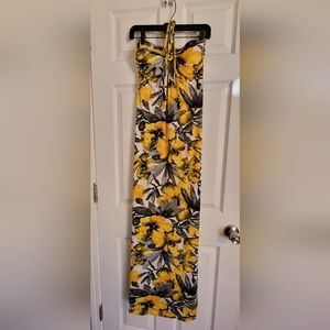 Body Central Maxi Halter Dress. Size: S. Yellow/Black/White